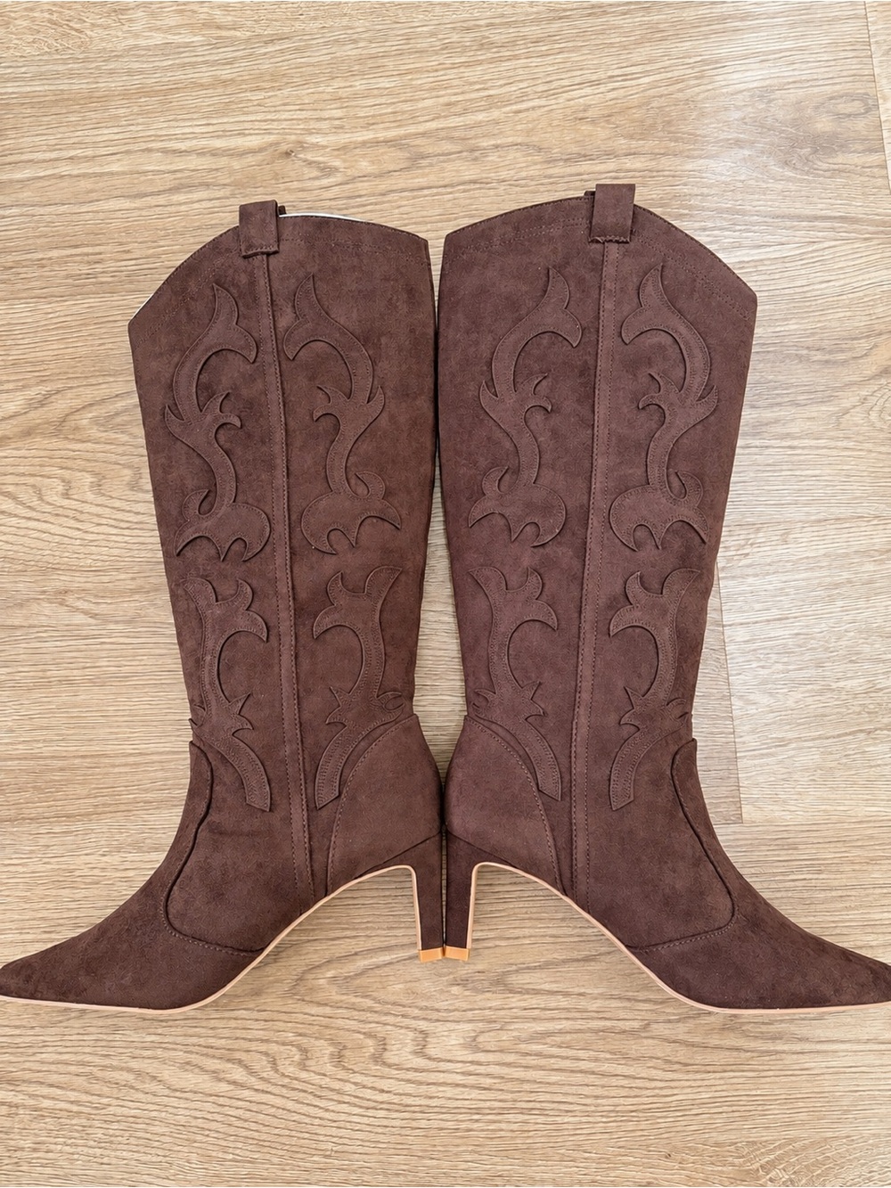 Coconuts by Matisse Women Boots Abrams Embroidered Pointed Toe Brown Sz.8 New